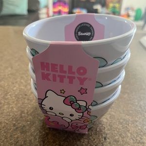 Hello kitty bowls